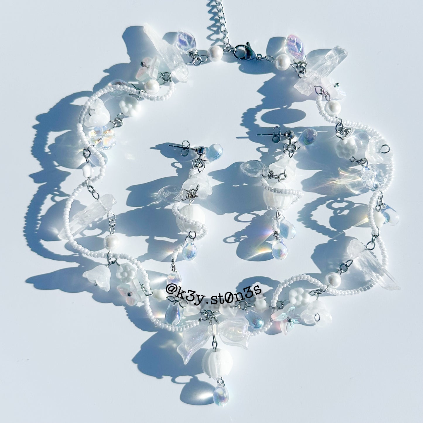 White Flower Bulb